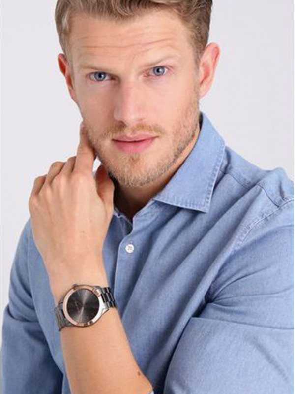 Часы Michael Kors Runway Черные MK8576 Часы Michael Kors Runway Черные MK8576